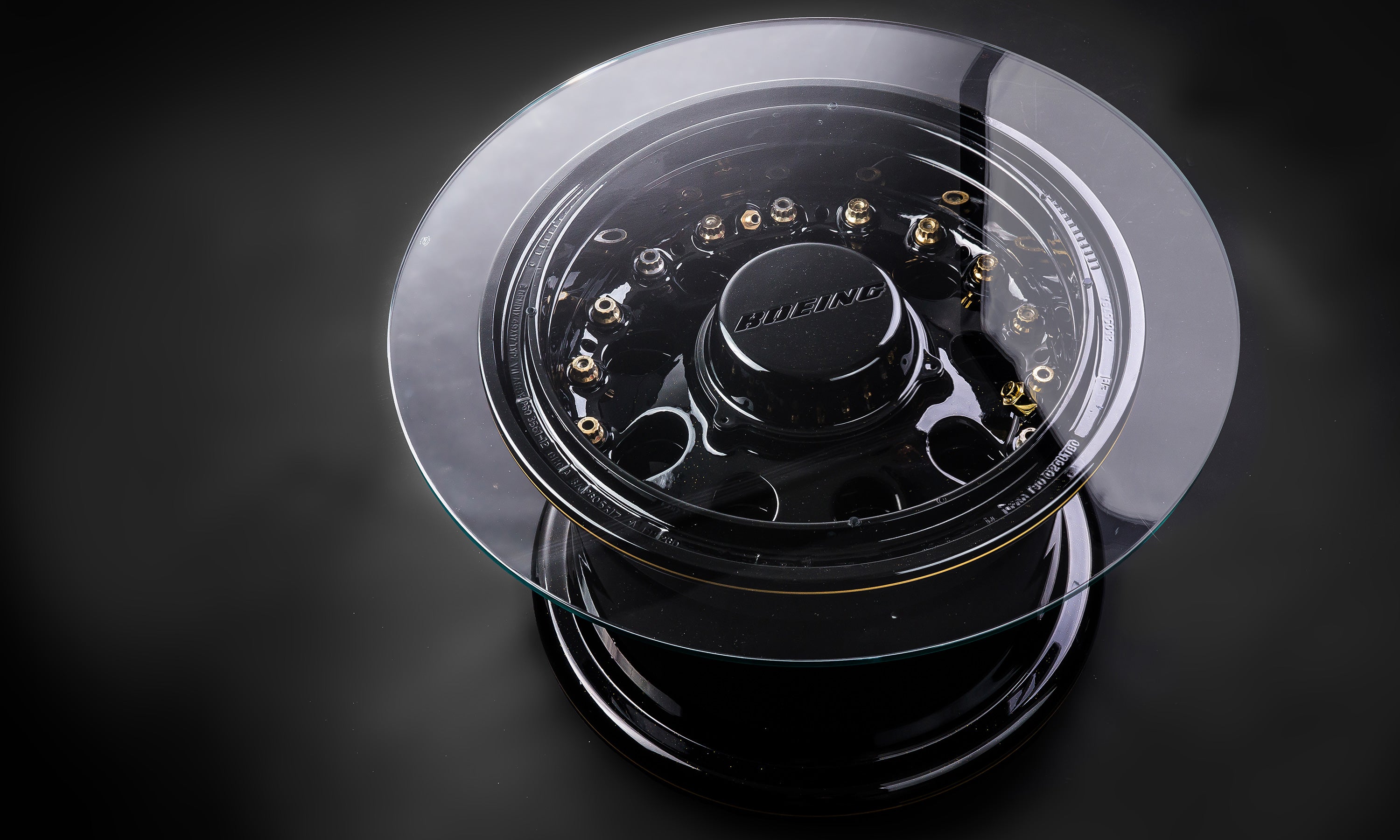 BOEING 747 WHEEL COFFEE TABLE - BLACK EDITION