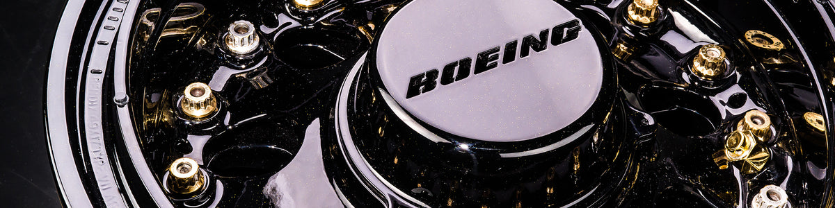 74704 Wheel Rim Boeing 747 Wheel Coffee Table - Black Edition